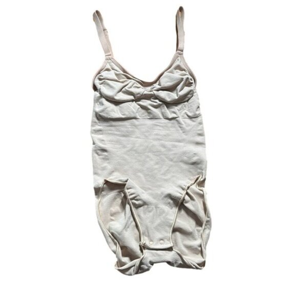 Skims S/M Sculpting Bodysuit Brief Mica Cream Compression Support NWOT MSRP $72 - Picture 1 of 8